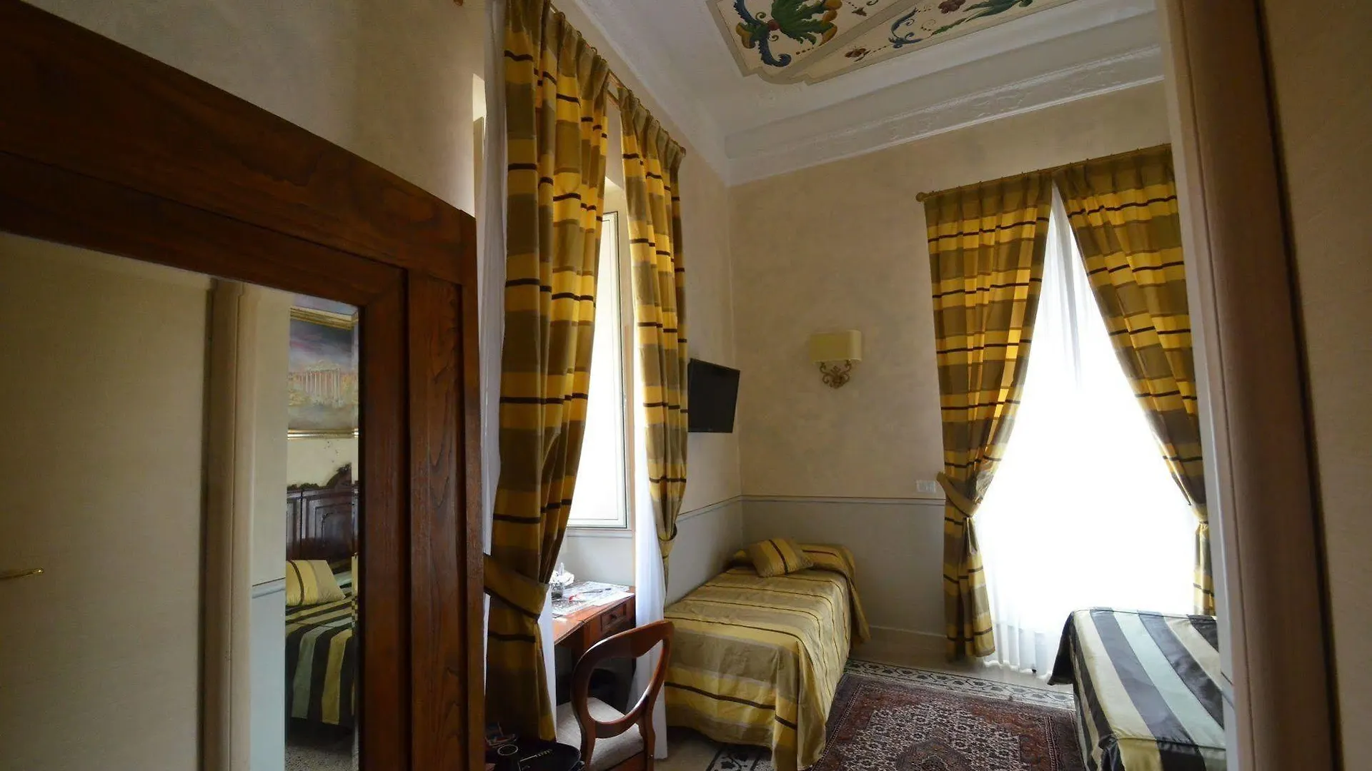 *** Guest house Trevispagna Charme Rome Italy
